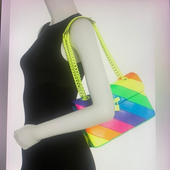 Kurt Geiger London Large Brixton Lock Leather Convertible Bag - Picture 3 of 16